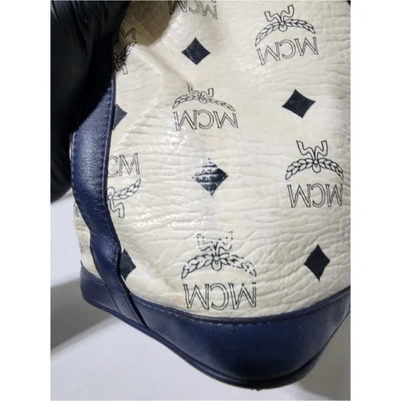 Authentic MCM 2way Visetos Small Drawstring Shoulder Bag White/Navy Blue - Picture 10 of 16
